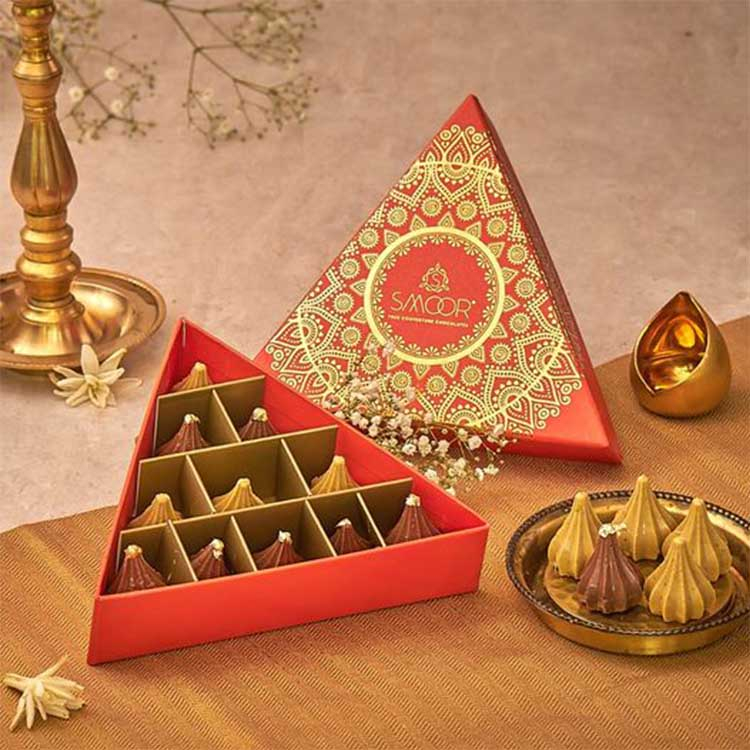 confezione regalo di cioccolato triangolare
