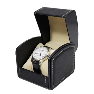 scatola per orologi nera con cuscino